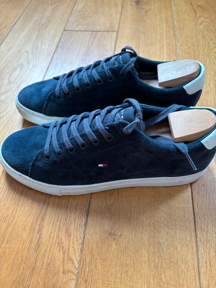 Tommy Hilfiger Sneaker, blau, Leder in Bensheim