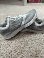 Nike Zoom Laufschuhe Running Frauen TOP Größe 39 Niedersachsen - Wallenhorst Vorschau