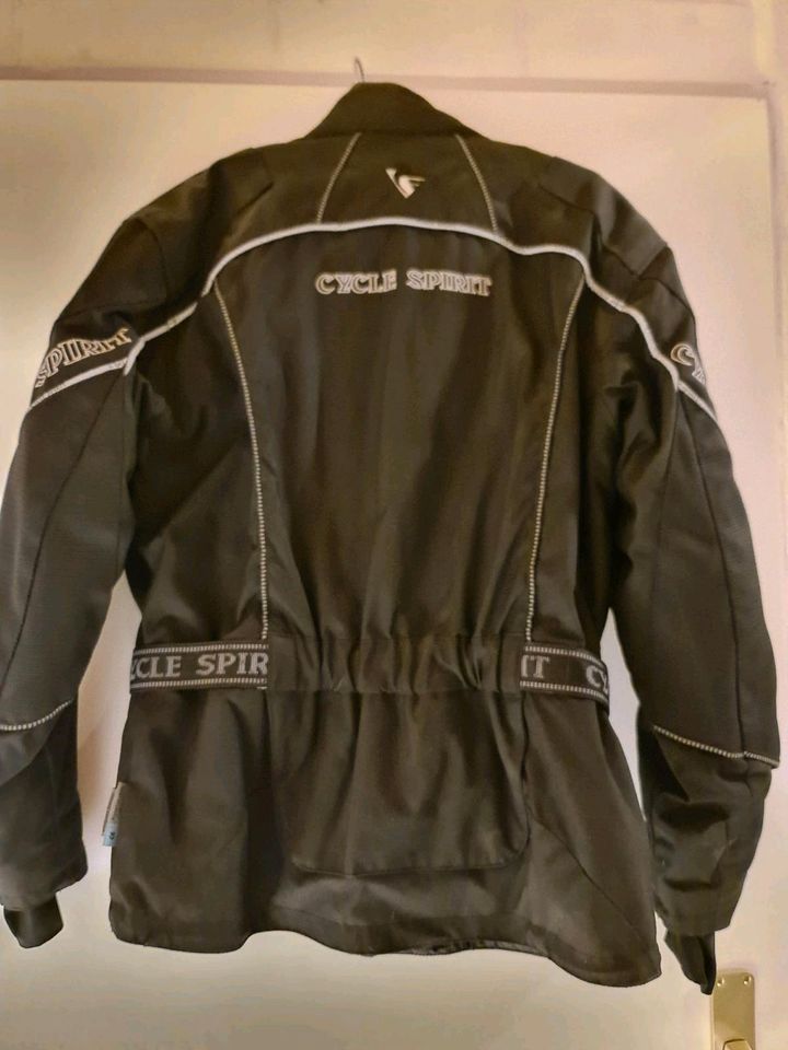 Motorrad Jacke und Hose für Damen in Textil Größe 38/40 in Ebersbrunn