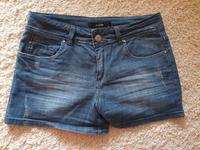 Hallhuber Jeans Shorts 34 Niedersachsen - Hessisch Oldendorf Vorschau