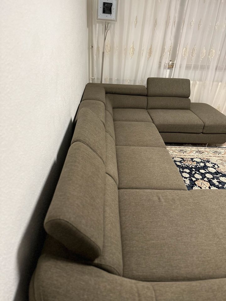 Sofa neuwertig in Hamburg