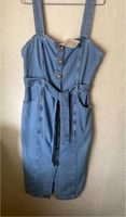 KLEID, Jeans,  m. Träger, -NEU- hellblau, Gürtel, Gr. 42 Saarland - Riegelsberg Vorschau