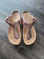 Graceland Gr. 37 Sandale Zehentrenner rose glitzer Pailletten Niedersachsen - Apen Vorschau
