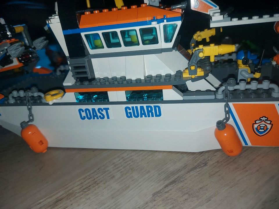 Lego City 60014 Coast Guard/ 60091 Tiefsee Starter-Set in Brieselang