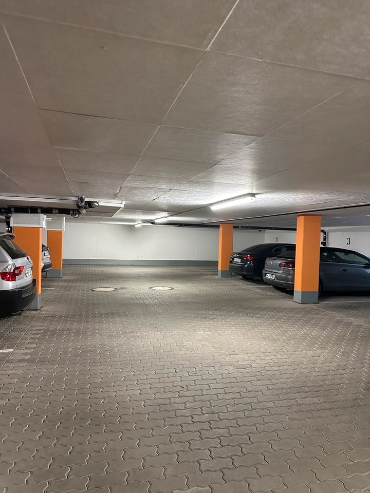 TG, Garage WÜ Frauenland Lehnleitenweg 16 Mönchbergpark zu verm. in Würzburg