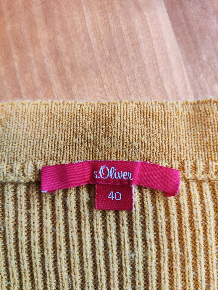 S. Oliver Pullover Gr.40 fällt größer aus in Kaltenkirchen