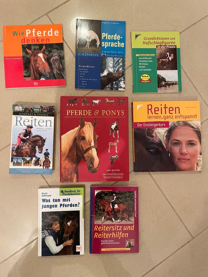 Konvolut Bücher Rund ums Pferd Pferdebuch in Bochum