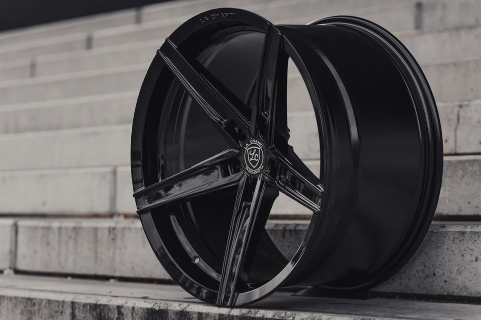 20 Zoll LA CHANTI PERFORMANCE LC-P8 Alufelgen 5x112 Felgen für Mercedes CL 63 65 AMG W216 CLS C257 43 53 55 GLC X253 X204 S-Klasse S63 S65 C217 W222 W223 Maybach 500 CONCAVE in Hagen