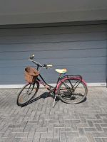 Damenrad, Hollandrad 28 Zoll schwarz, pink zur Abholung Nordrhein-Westfalen - Rommerskirchen Vorschau