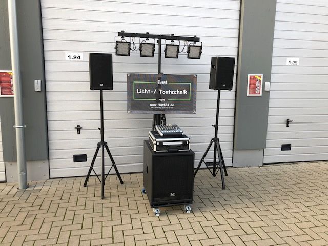 Komplettpaket Nr. 2 Licht und Tontechnik Musikanlage mieten PA DJ in Fernwald