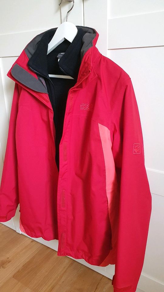 Jack Wolfskin 2 in 1 Jacke Damen rot Größe S in Mainleus