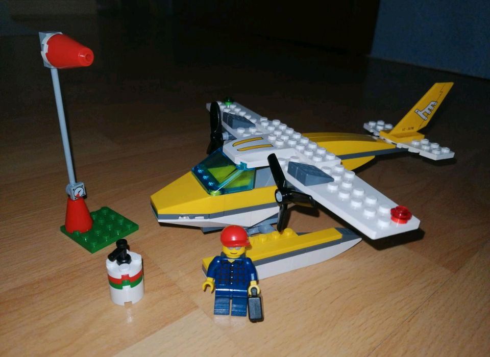 Lego®City Wasserflugzeug+Autopanne+Straßenschilder 3178+8401+8402 in Elsterwerda