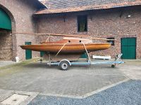 Jollenkreuzer Holzboot 30er Jahre Segelboot Trailer Nordrhein-Westfalen - Linnich Vorschau