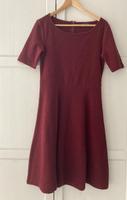 Kleid mit ausgestelltem Rock S weinrot Yessica Altona - Hamburg Ottensen Vorschau