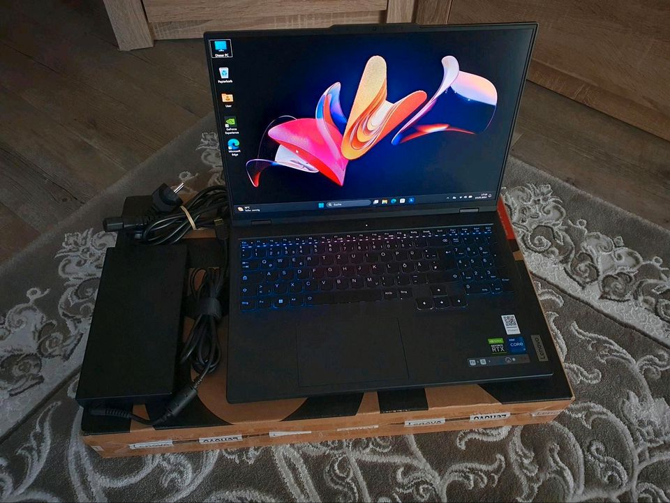 *TOP* Lenovo Legion Pro 5i Gaming Laptop 16" RTX 4070 240Hz in Rastatt