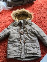 Winterjacke mit Kapuze. Gr. 98 Nordrhein-Westfalen - Linnich Vorschau