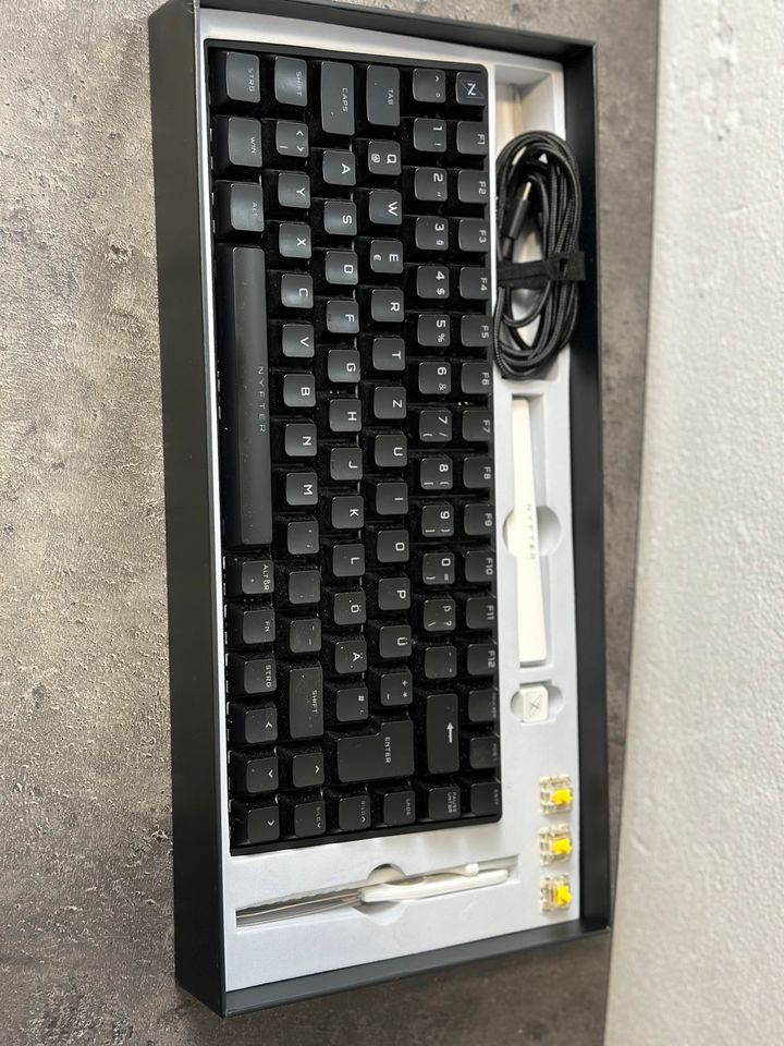 Nyfter 75% gen2 Gaming Tastatur in Deggendorf