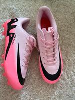 Fußballschuhe Bayern - Pentling Vorschau