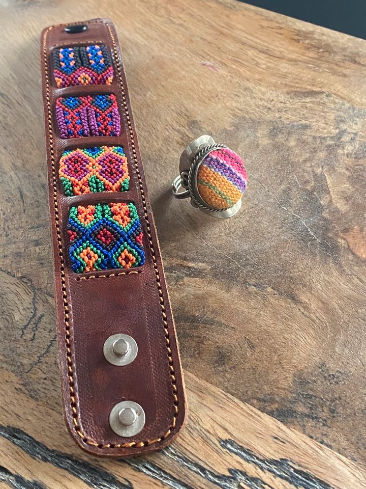 Armband Leder bestickt und Ring  Set Mexico Mexiko in Buchloe