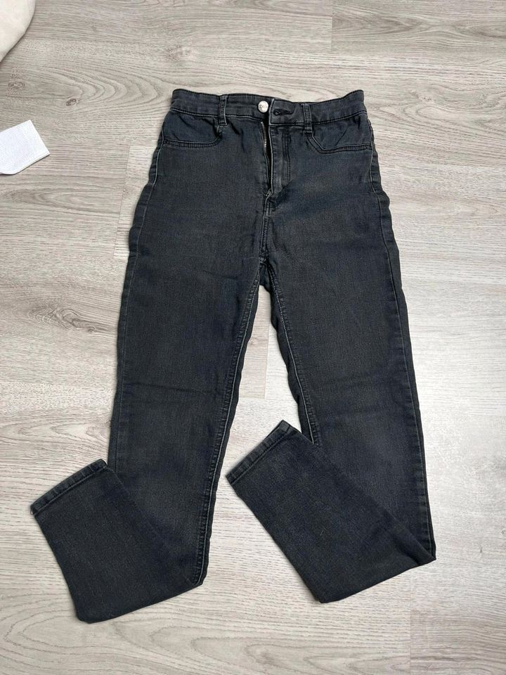 Jeans 36 Pull&Bear in Gelsenkirchen