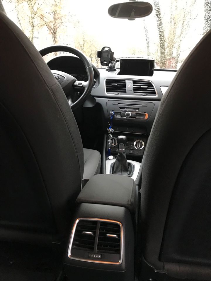 Audi Q3 2.0 TDI quatro in Berlin