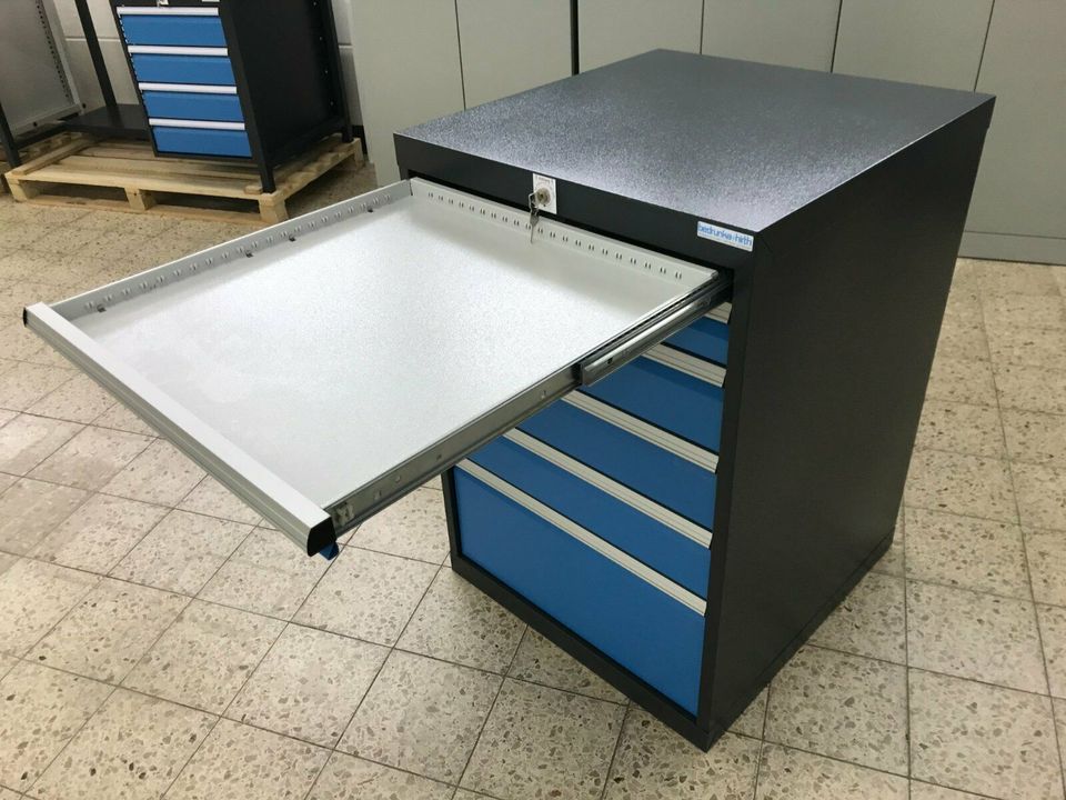 Werkzeugschrank Stahlschrank Metallschrank inkl. Lieferung! in Biedenkopf