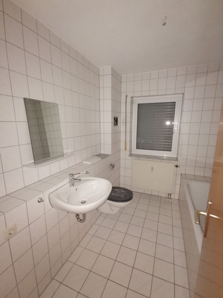 2 Zimmerwohnung mit Terrasse und Aussenstellplatz zu verkaufen! in Dresden