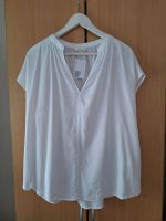 NEU Bluse mit V-Ausschnitt H&M L (44) NP 12.99 € Niedersachsen - Schwarmstedt Vorschau