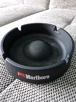 Marlboro Aschenbecher schwarz top black Bier Zigarette Feier Nordrhein-Westfalen - Straelen Vorschau