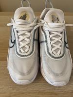 Air Max Nike  2090 Mecklenburg-Vorpommern - Mühl Rosin Vorschau