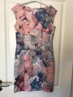 H&M Etuikleid 38 Rosen neu Niedersachsen - Luhden Vorschau