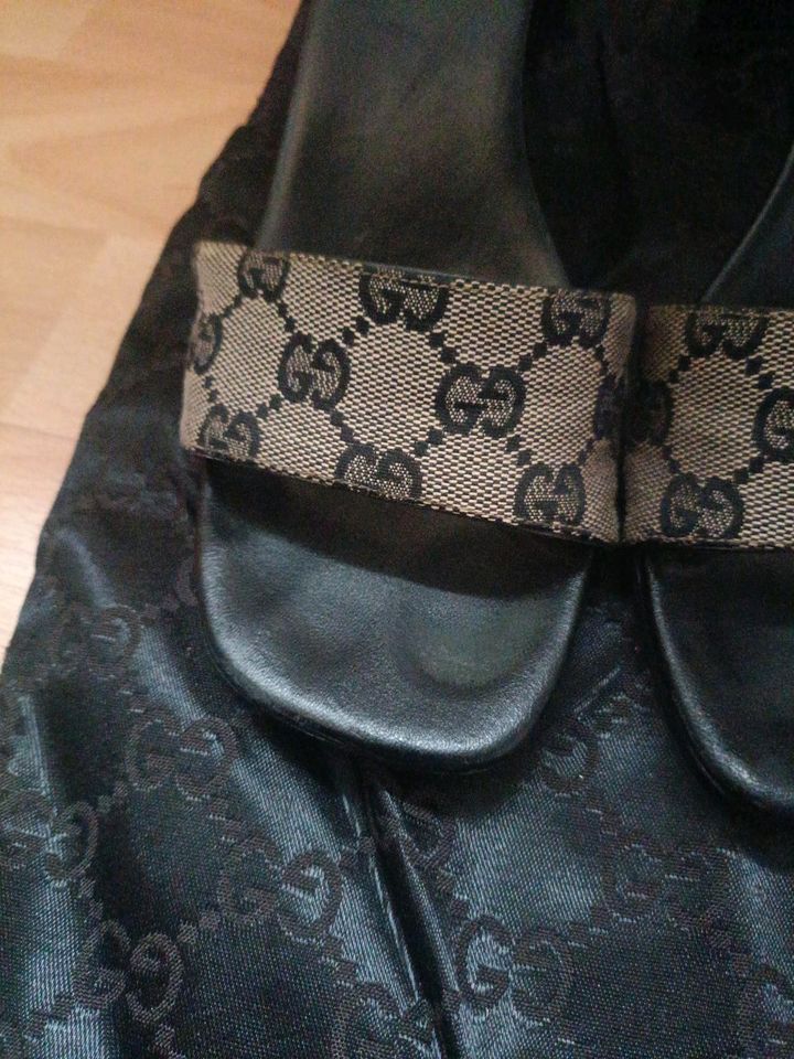 Original Gucci Sommer Sandalen Pumps schwarz GG Gr. 39 in Düsseldorf