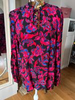 Brax Bluse Hemd Hemdbluse floral Blumen pink schwarz Nordrhein-Westfalen - Herford Vorschau