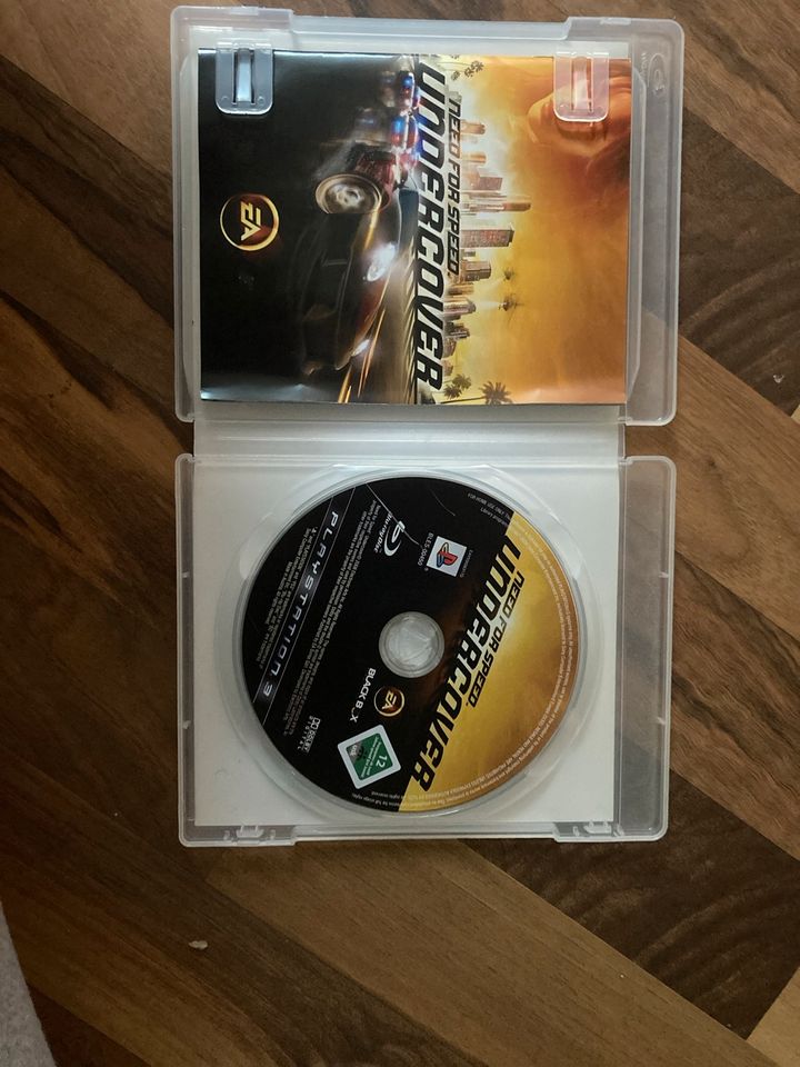 Playstation 3 Sony (Mängel) + Need for Speed Undercover in Paderborn