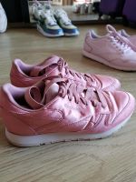 Rosa Reebok Berlin - Mitte Vorschau