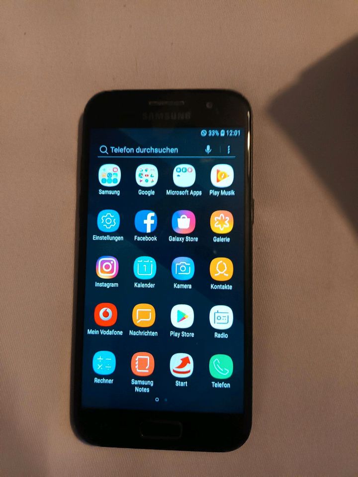 Handy Samsung  A3 in Dresden