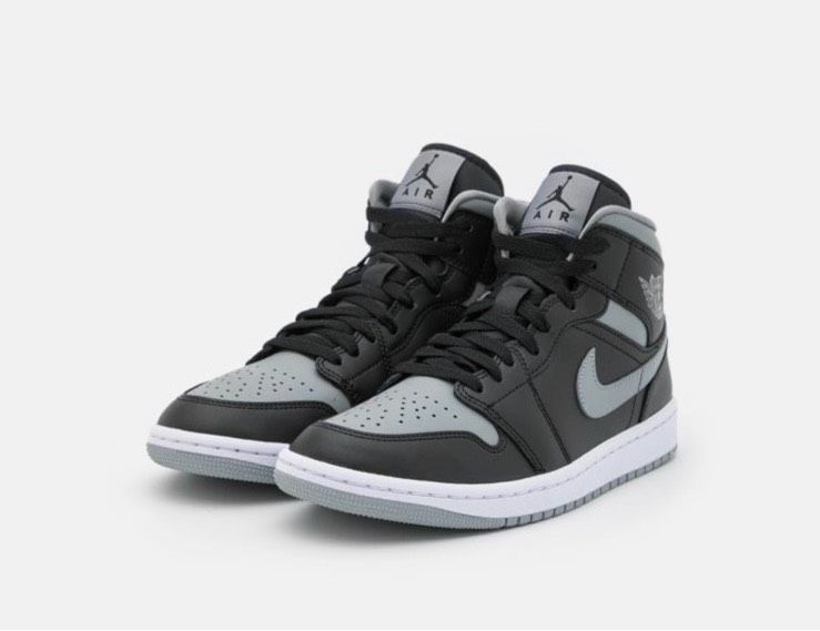 Air Jordan 1 mid low Jungs Mädchen Größe 41 Sport Bekleidung in Bad Berka