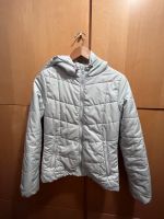 Mädchen Jacke babyblau Gr. XS (152/158) Nordrhein-Westfalen - Meerbusch Vorschau