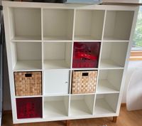 Ikea Kallax 4x4 weiss mit Zubehör Regal Wohnwand Schrank München - Sendling-Westpark Vorschau