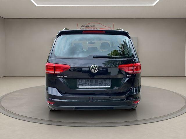 Volkswagen Touran Comfortline,Climatic,Winter-P,PDC,Tempom. in Wilkau-Haßlau