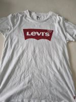 Levis T-Shirt original Gr. S sehr guter Zustand Niedersachsen - Neuenkirchen-Vörden Vorschau