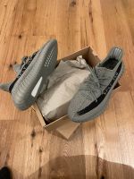 Adidas Yeezy Boost 350 V2 GRANIT CBLACK Größe 47 1/3 HQ2059 Bayern - Moosburg a.d. Isar Vorschau