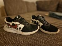 Nike Sonderedition Minni Mickey Mouse 40 Niedersachsen - Großheide Vorschau