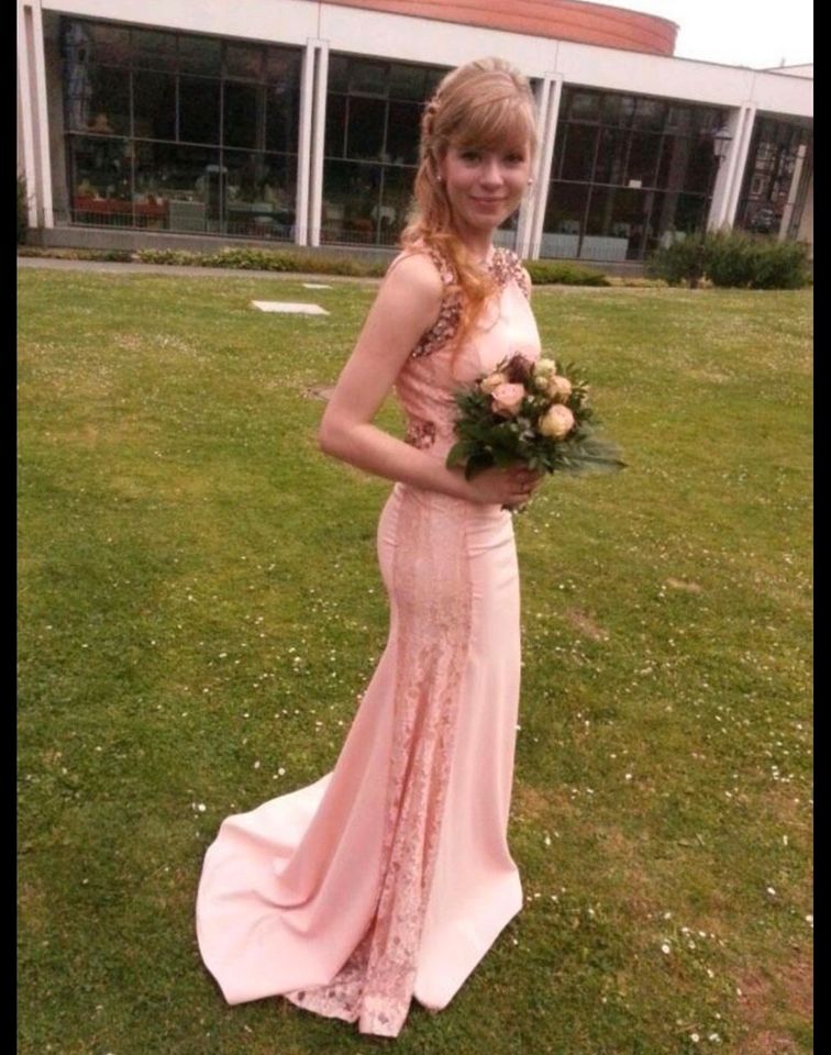 Abiball • Abschlusskleid • Rosa • Glitzer • Strass • Handarbeit in Kassel