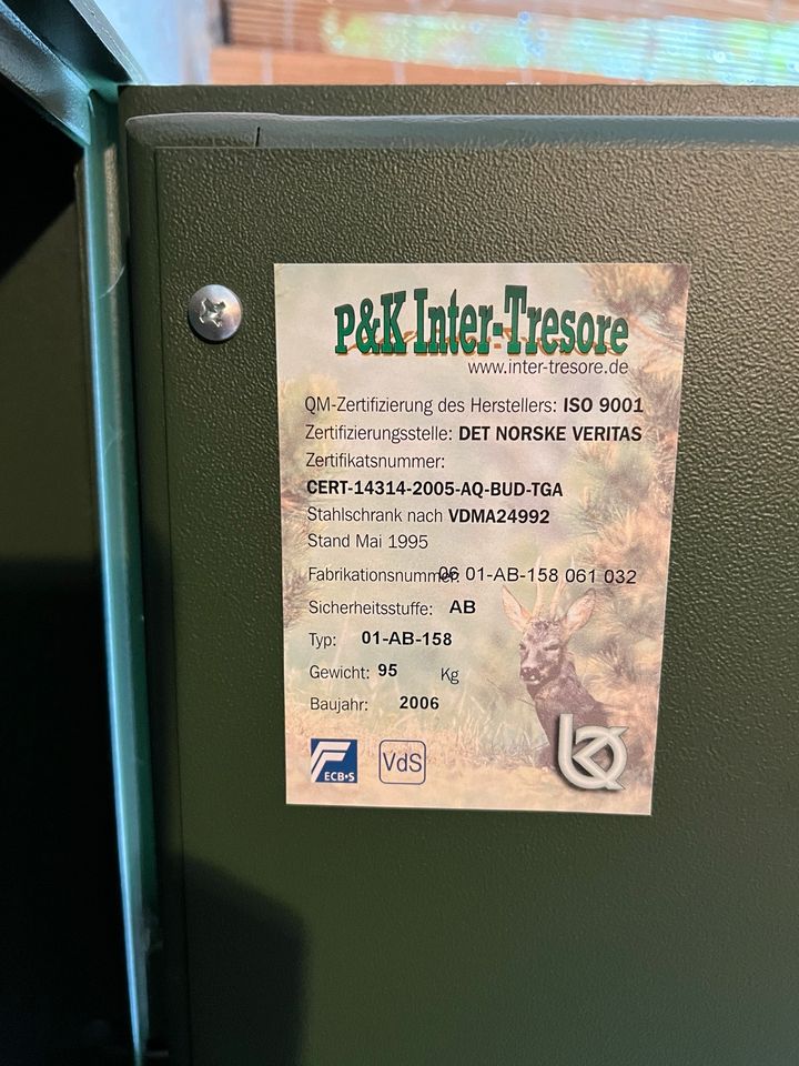 P&K Inter Tresore / Waffenschrank in Chemnitz