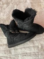 Ugg Boots Damen schwarz Gr. 37 Nordrhein-Westfalen - Vettweiß Vorschau