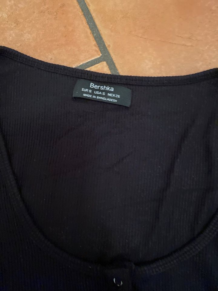 Damen Bershka Langarm Shirt Gr. S neuwertig in Köln