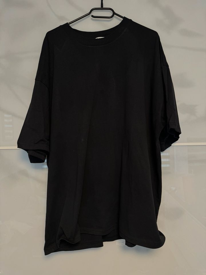 Review Oversize T-Shirt XXL in Düsseldorf