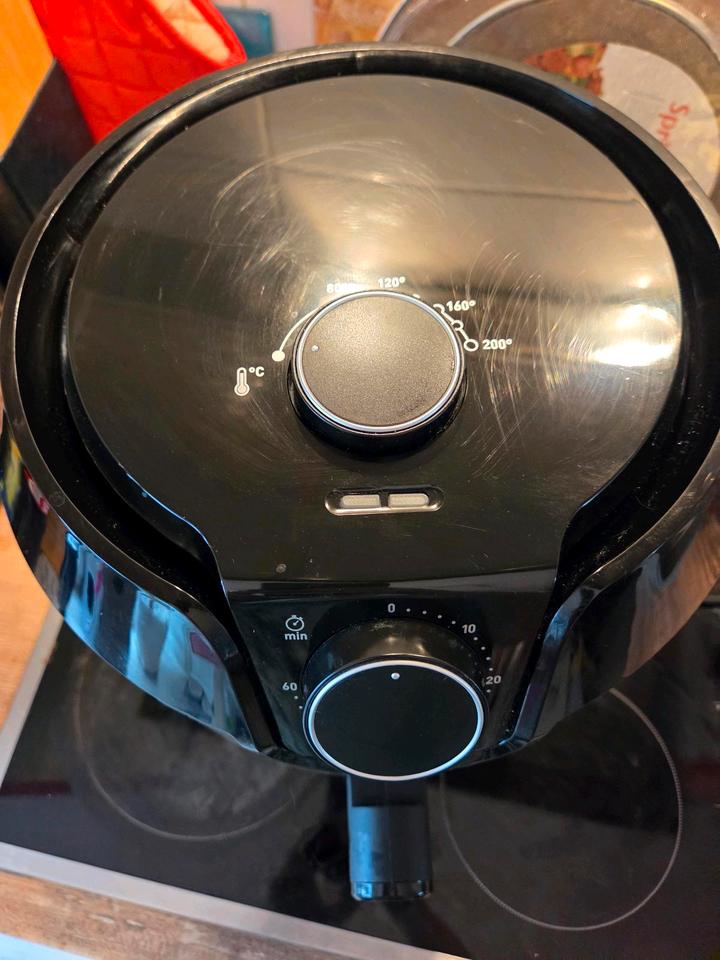Heißluftfritteuse Tefal Easy  Fry Classic xl 4,2 L in Düsseldorf