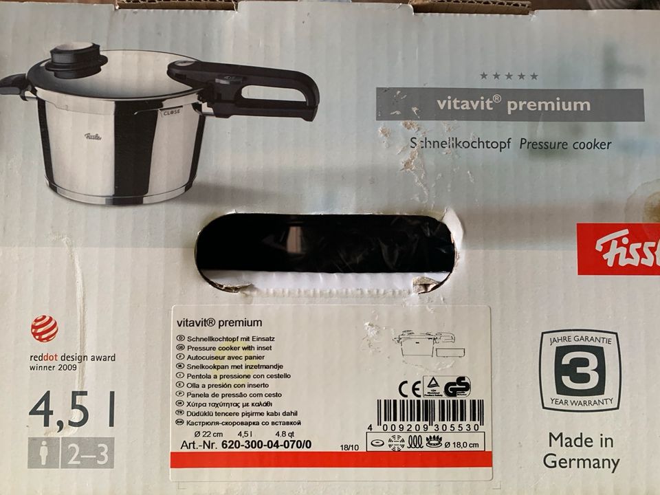 Neuer Fissler Schnellkochtopf 4,5 Liter Vitavit Premium / Einsatz in Schloß Holte-Stukenbrock